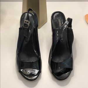 Theory sling back patent wedge